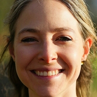 Alice Roberts Presenter Nagie