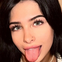 Alina/ Linaroeschr Nagie