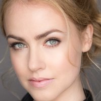 Amanda Schull Nagie