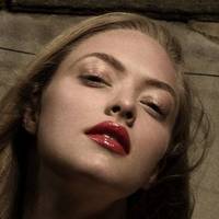 Amanda Seyfried Nagie