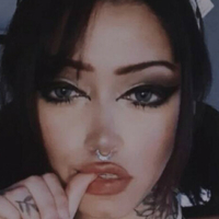 Angela Fiera Nagie