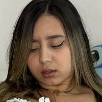 Angie Flores Nagie