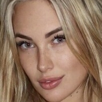 Anna Lore-Dana Bron Nagie