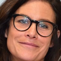 Astrid Veillon Nagie