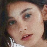 Bec Lauder Nagie