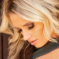 Bikinihuntress Nagie