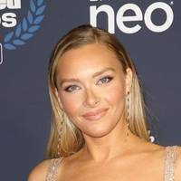 Camille Kostek Nagie