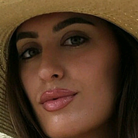 Carla Twin Nagie