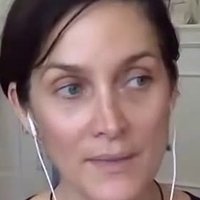 Carrie-Anne Moss Nagie