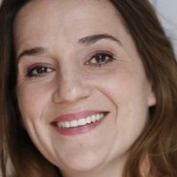 Claire Beauge Nagie