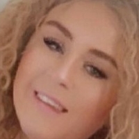 Curvy Abbii Nagie