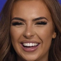 Demi Jones Nagie