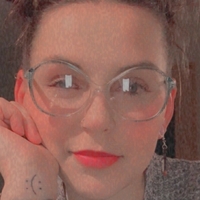 eeekerie Nagie