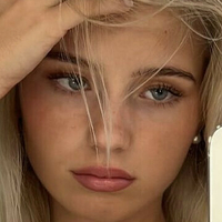 Elena Zoe Nagie