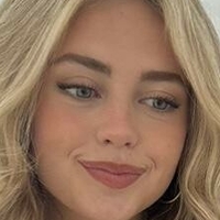 Ellie Rosinkranz Nagie