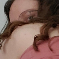 ellie_teases Nagie