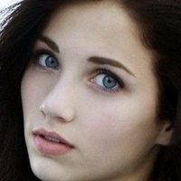 Emily Rudd Nagie