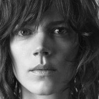 Freja Beha Erichsen Nagie