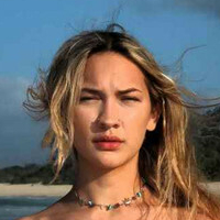 Halia Beamer Nagie