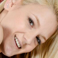 Harper Blondie Nagie