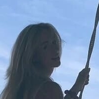 Julia Jaku Nagie