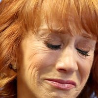 Kathy Griffin Nagie