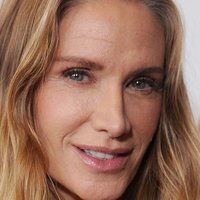 Kelly Lynch Nagie
