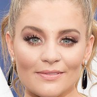 Lauren Alaina Nagie