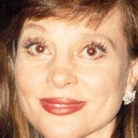 Leigh Taylor-Young Nagie