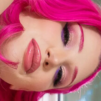lilylou Nagie