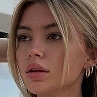 linuschka Nagie