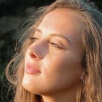Mackenzie Holton Nagie