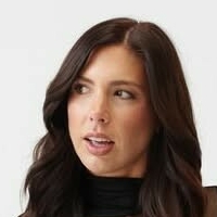 Madison Humphrey // madison_humphrey // madisonhumphre Nagie