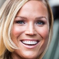 Marie Serneholt Nagie