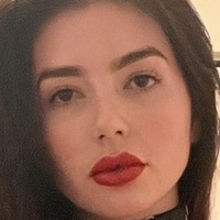olivviariley Nagie