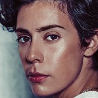 Roberta Colindrez Nagie