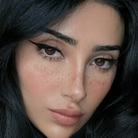 Rose Zara Nagie