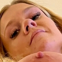 sadieandrews Nagie