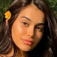 Sara Rose Nagie