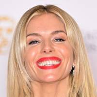 Sienna Miller Nagie