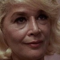 Sylvia Miles Nagie