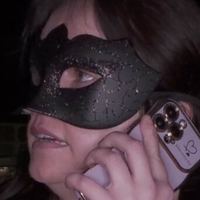 The Avery Peach Nagie