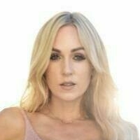 thehotwifetour Nagie
