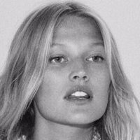 Toni Garrn Nagie