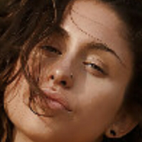 Valentina Storm Nagie
