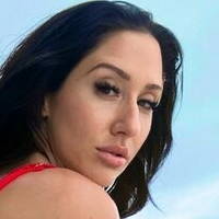 Vanessa Blake Nagie