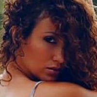 Yesenia De La Rosa Nagie